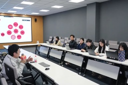 活动回顾｜脱衣舞
举办2025年生涯启航月系列活动之国家公务员考试大纲解读指导讲座