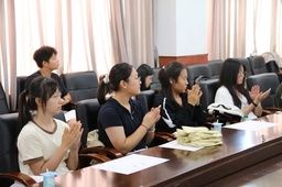 共论青春使命 同绘成长蓝图｜2025级内蒙古籍新生座谈会顺利举行